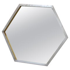 Contemporary Industrial Hexagonal Wandspiegel aus gebürstetem Stahl