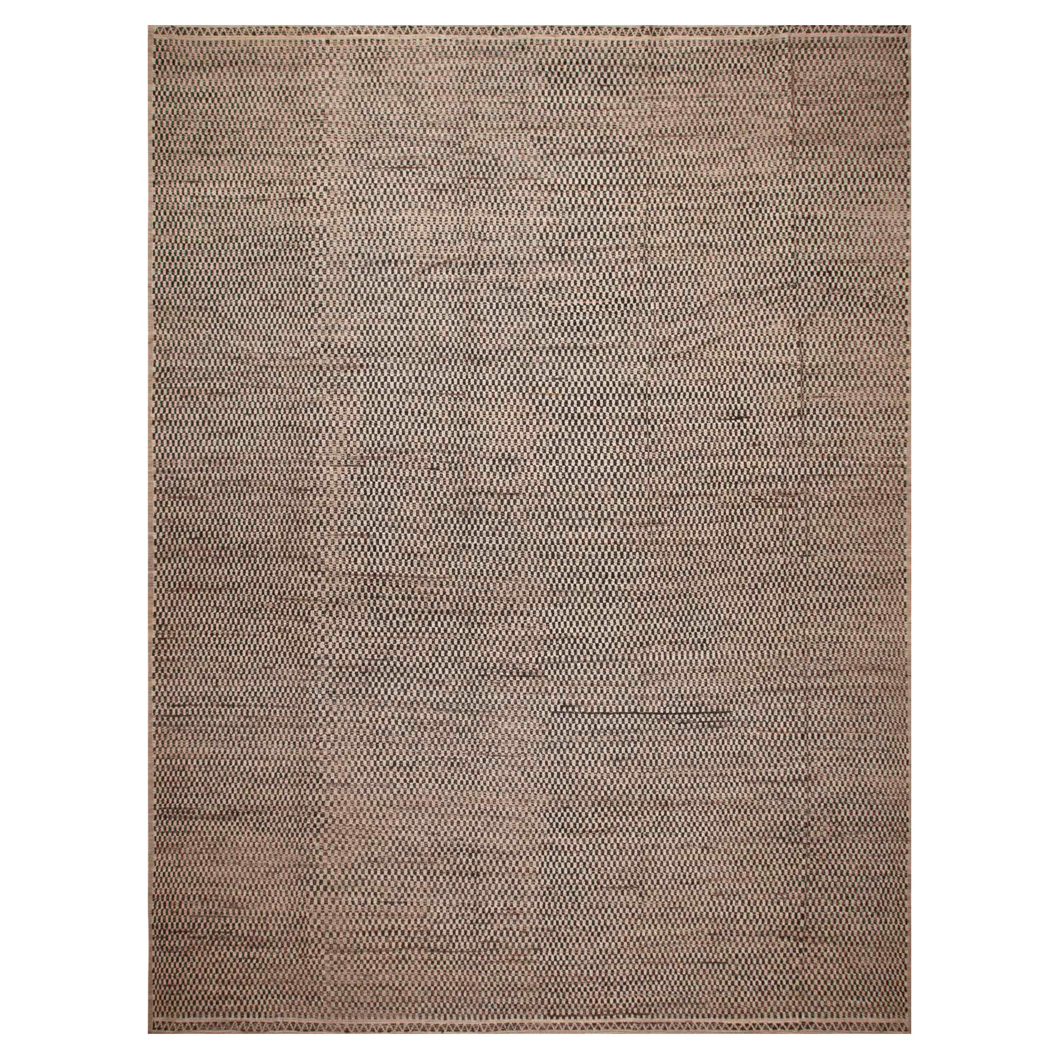 Nazmiyal Collection Checkerboard Patterned Contemporary Modern Rug 14'2" x 18'9" For Sale