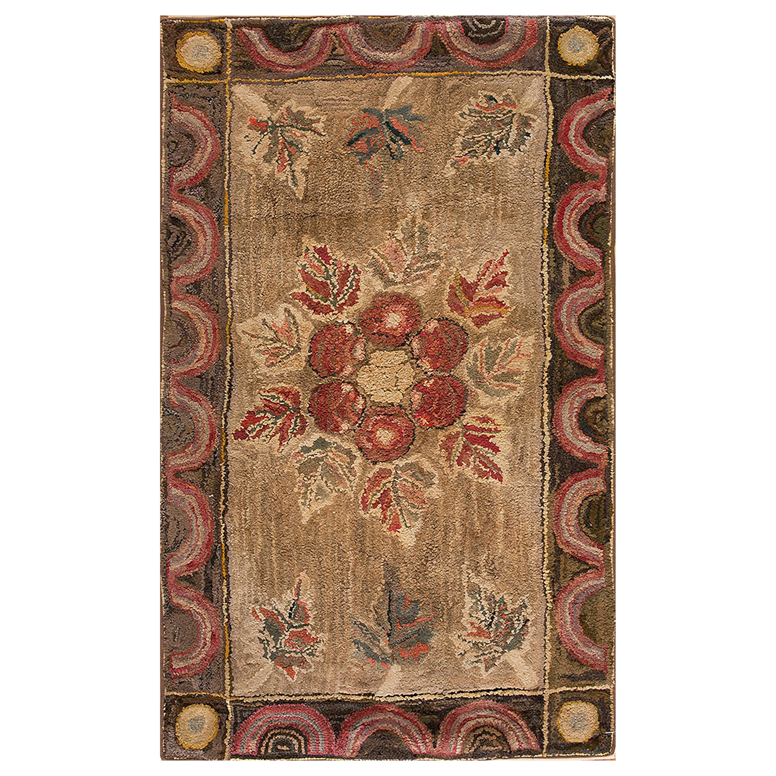  Early 20th Century American Hooked Rug 3' 2"x 5' 6"  For Sale