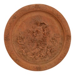 Plaque italienne en terre cuite du début du siècle représentant la déesse Flora