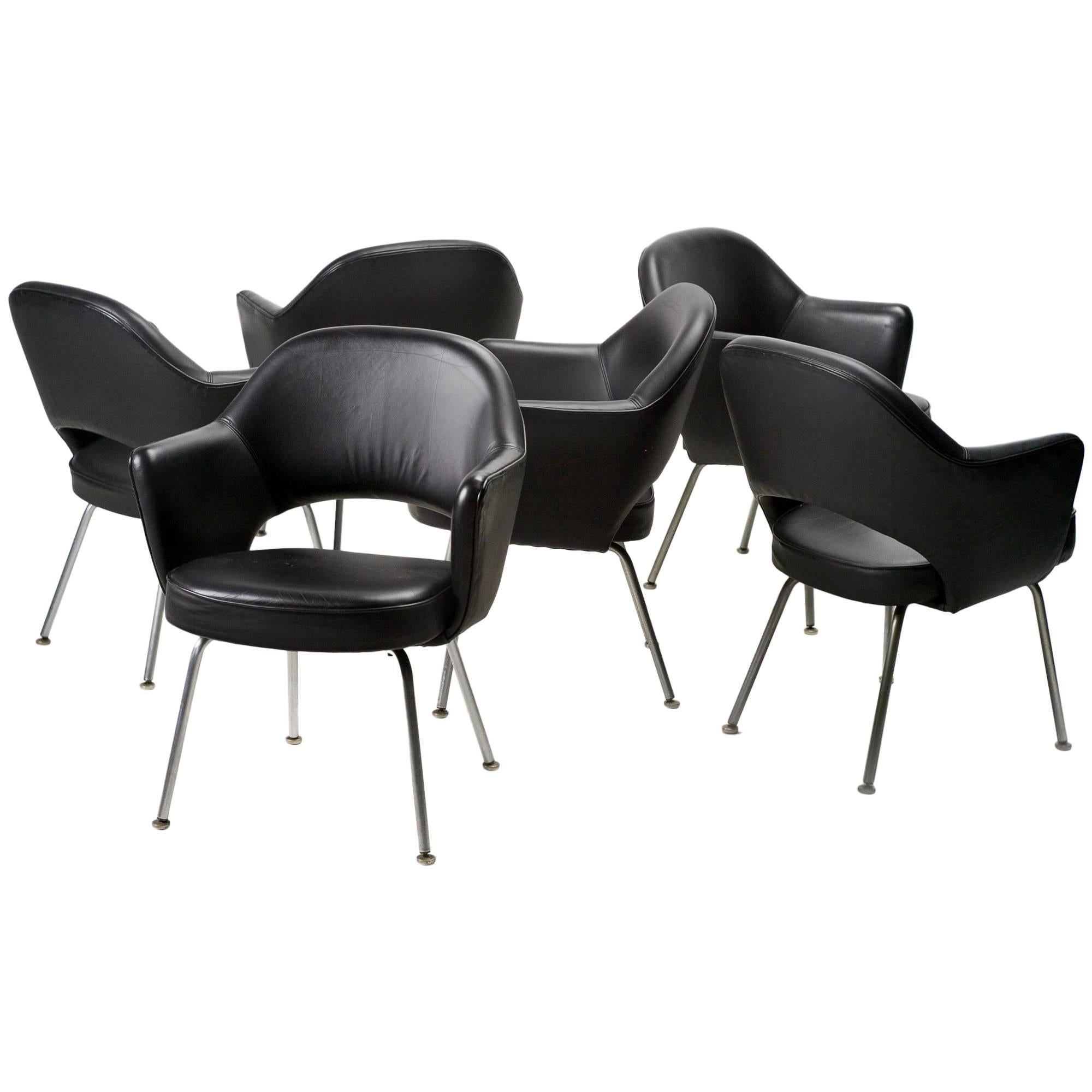 Set of Six Executive Armchairs in Leather by Saarinen for Knoll International