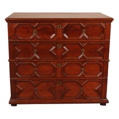 Antique Jacobean Period Chest Of Drawers In Oak From The 17th Century