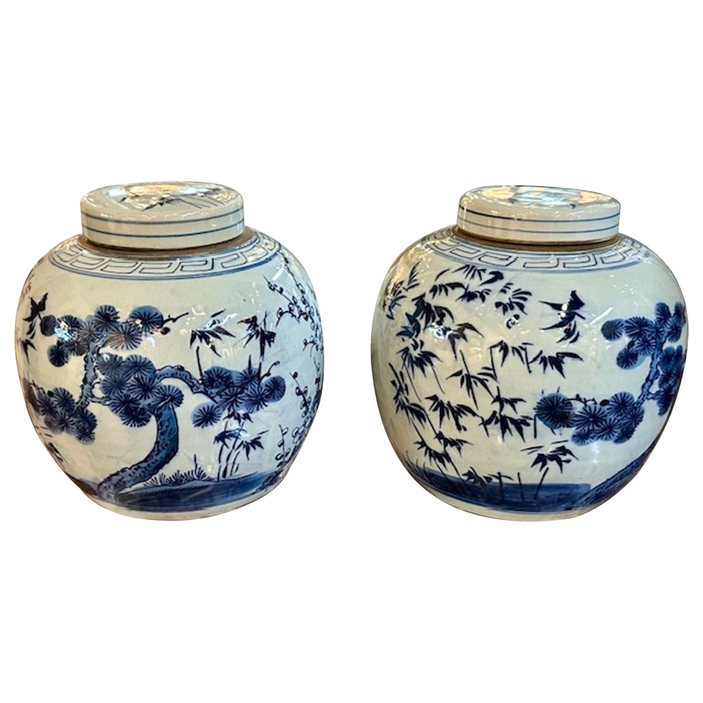 Pair of Vintage Chinese Covered Jars For Sale