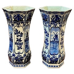 Paire de vases vintage de Delft