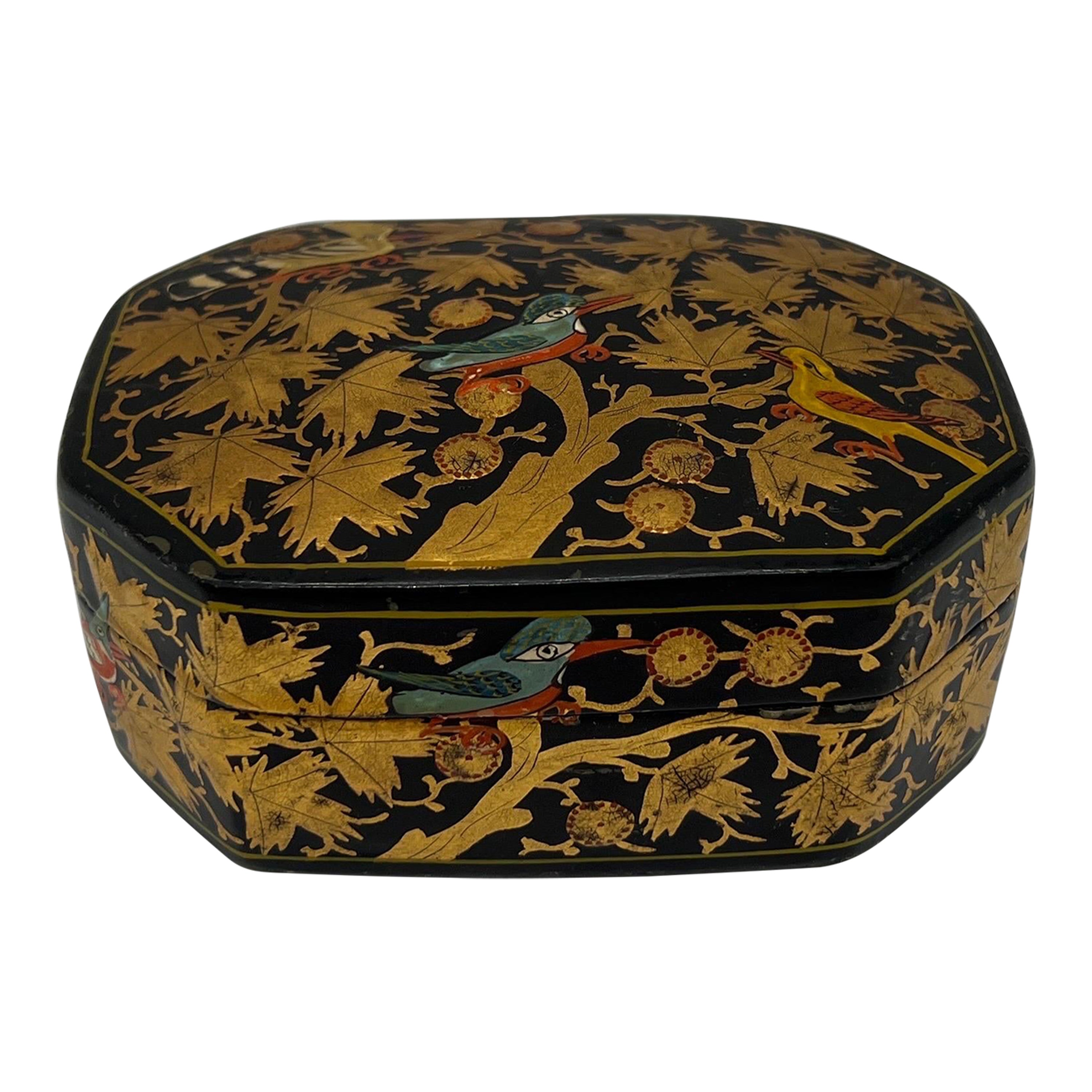 Antike Kashmiri Papier Mache Lack vergoldet & Vogel-Motiv-Box im Angebot