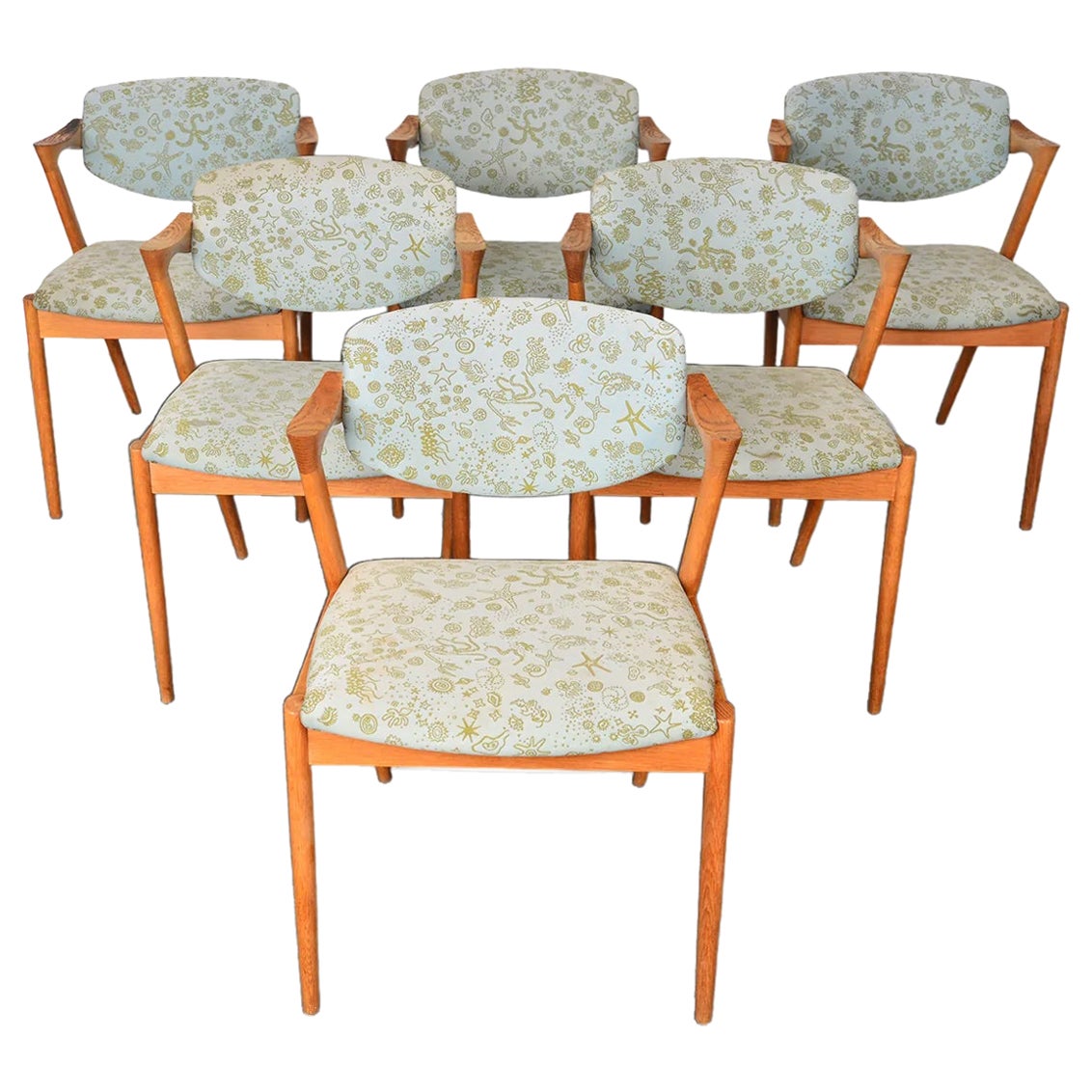 Set of Six Kai Kristiansen Model 42 Dining Chairs in Oak