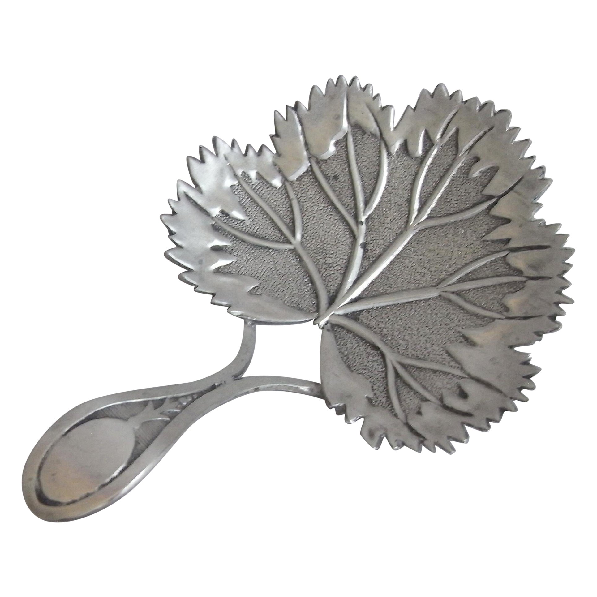 Cuchara de hoja de fresa fabricada en Birmingham por Joseph Taylor, 1809
