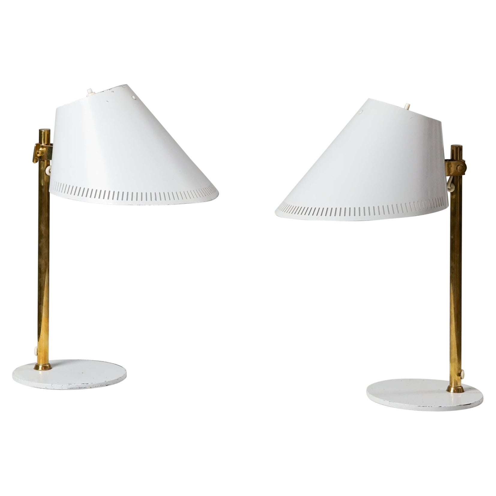 Paire de lampes de table modèle 9227, Paavo Tynell, Idman Oy, années 1950  en vente