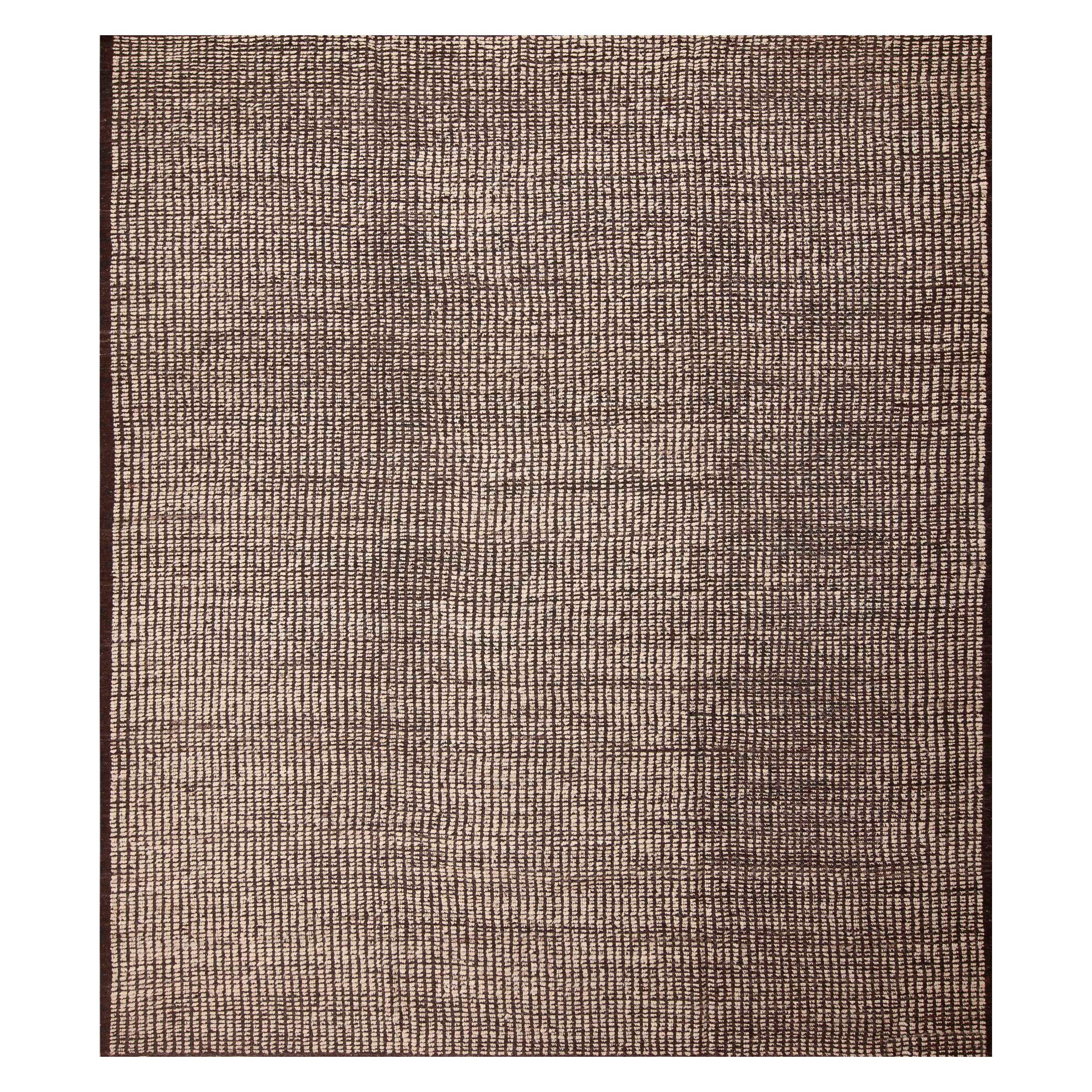 Nazmiyal Collection Square Shape Modern Cream and Brown Area Rug 10'4" x 11'5" For Sale