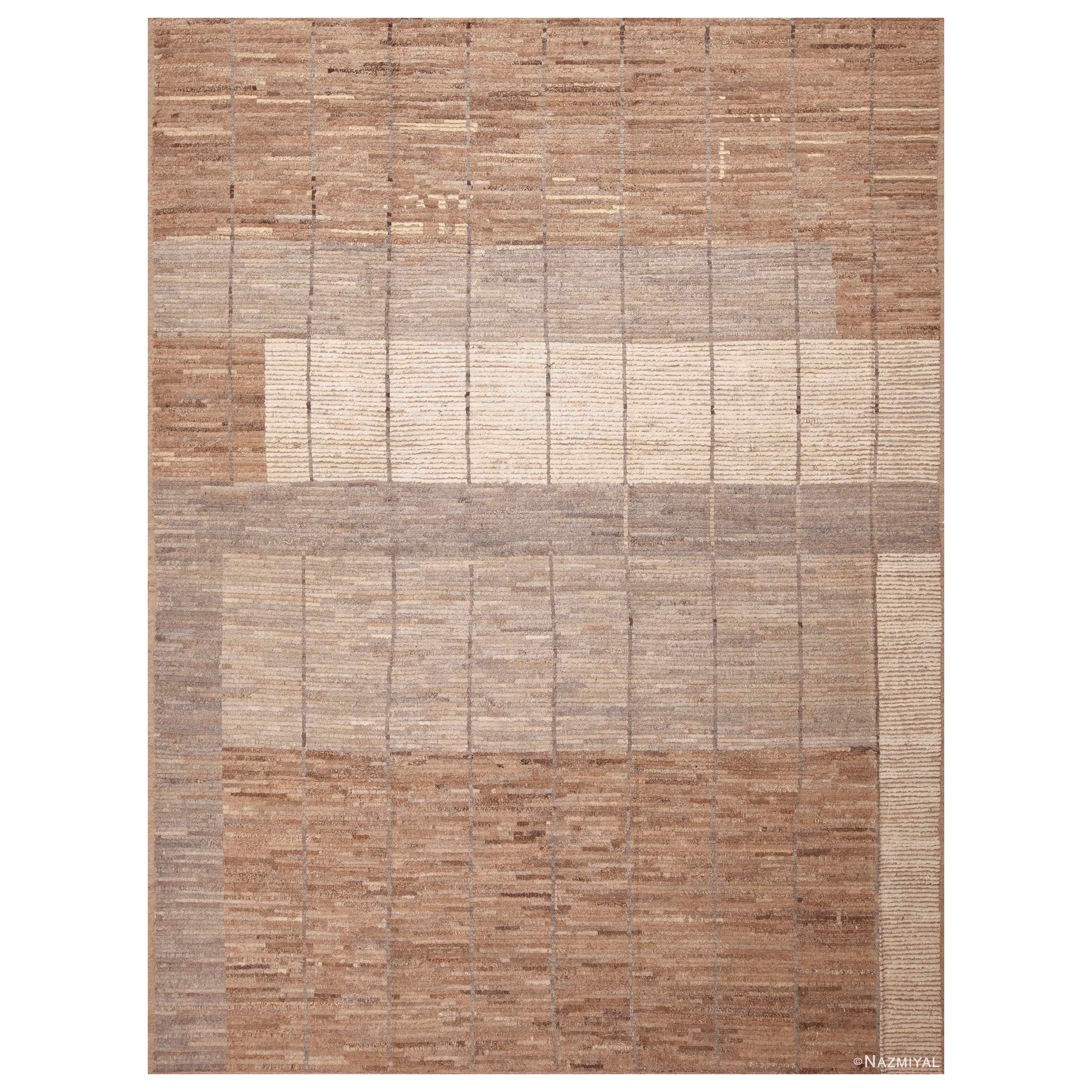 Nazmiyal Collection Modern Minimalist Earthy Color Room Size Rug 10'5" x 13'7" For Sale