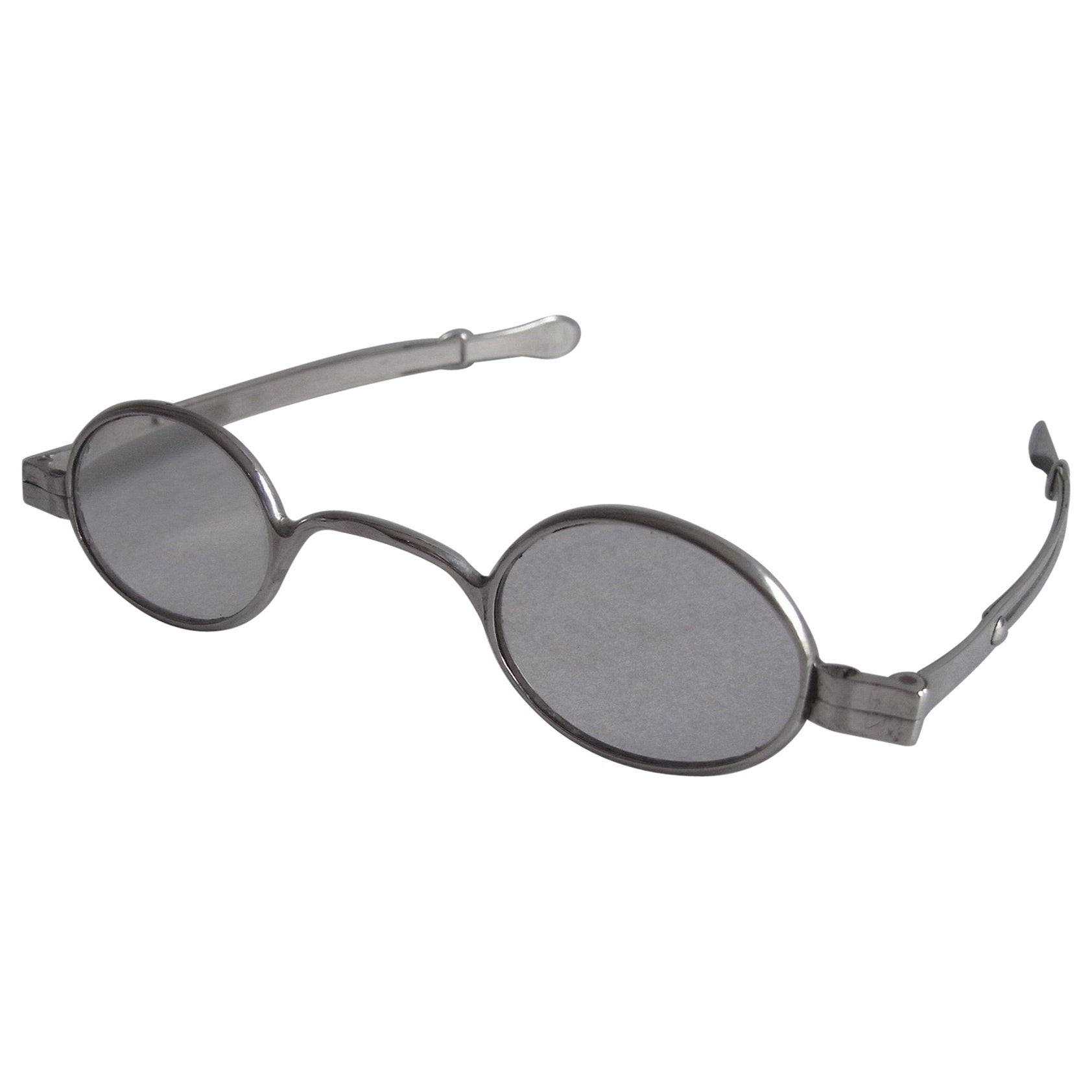 Pair of George IV Silver Spectacles Made in London by Edmund Taylor, 1825 For Sale