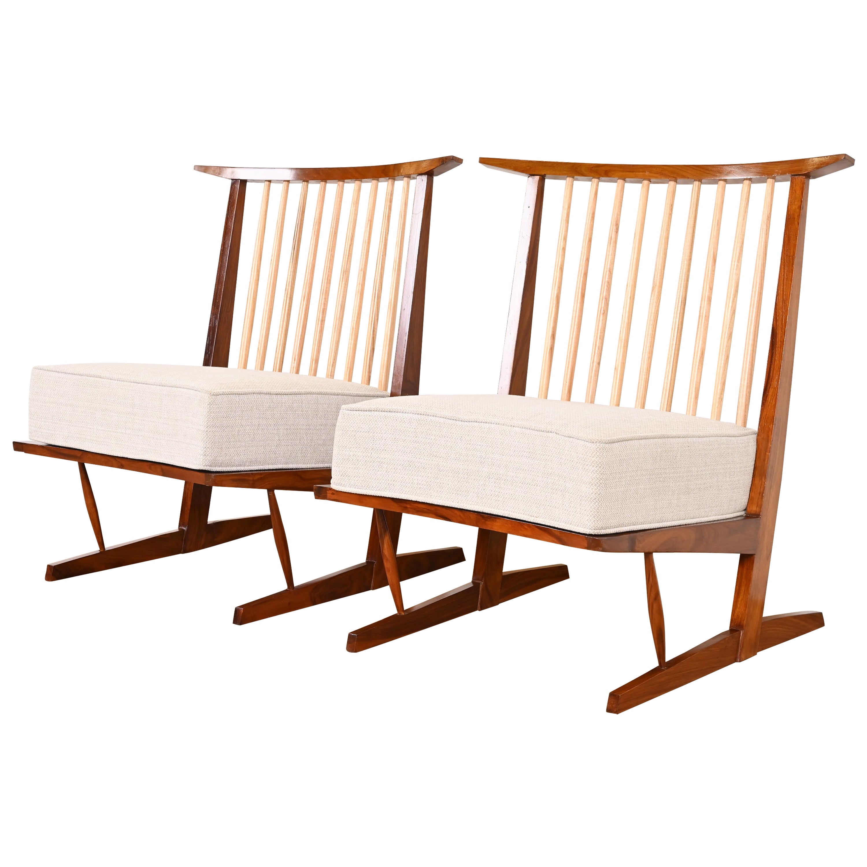 Conoid Lounge Chairs in Sculpted Walnut After George Nakashima, Pair