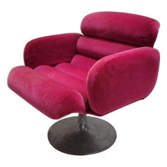 Mid Century Modern Swivel Tulip Lounge Chair by Stendig in Fuchsia Mohair