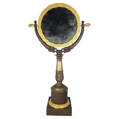 Antique Specchio da toilette in bronzo cesellato brunito e dorato