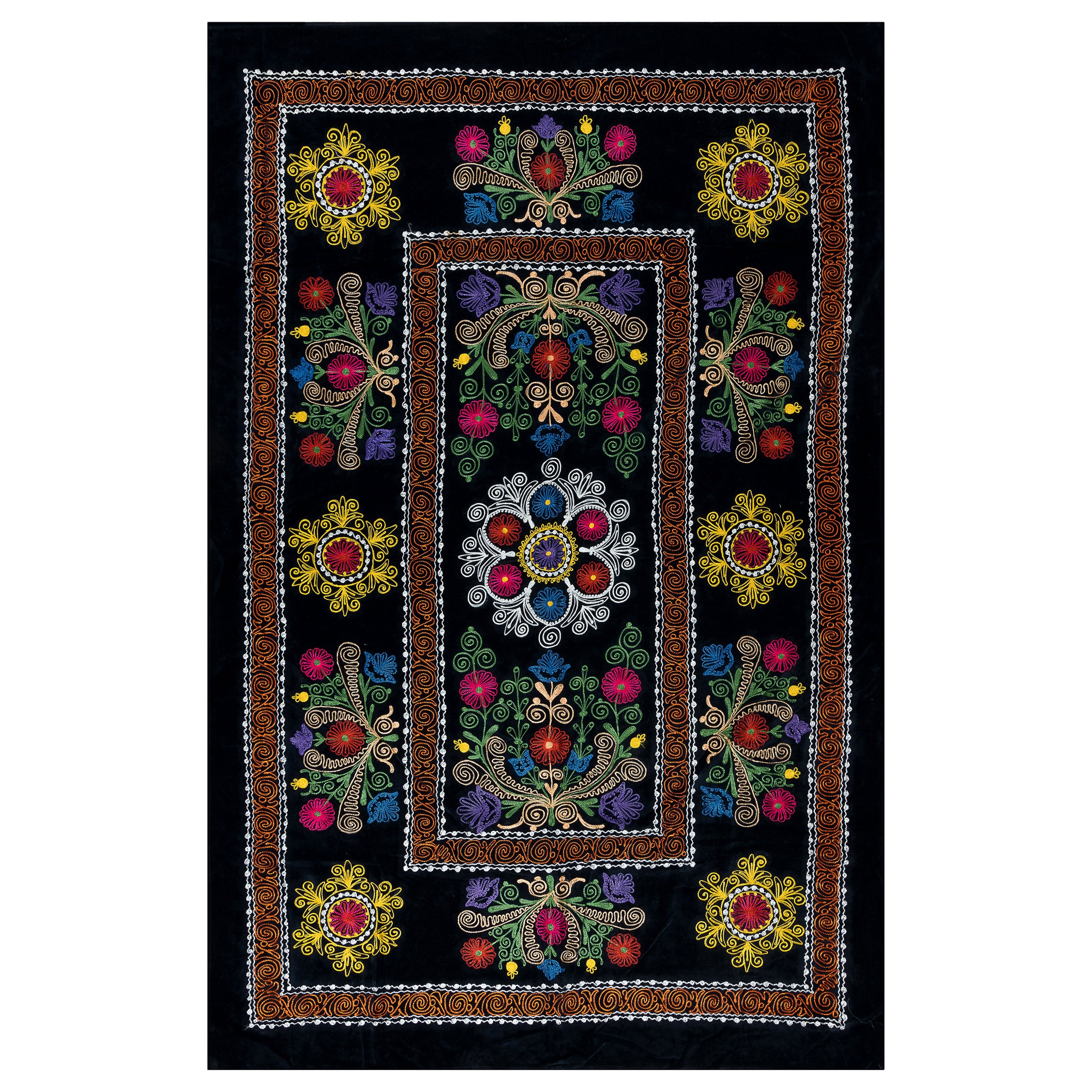 4.5x6.8 Ft Decorative Silk Embroidered Bed Cover, Black Handmade Wall Hanging For Sale