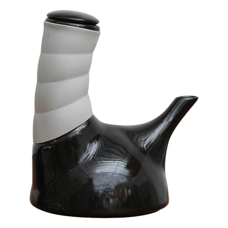 "Il Litro" Ceramic Black Teapot by Nicolaï Carels for The Meccano Company, 1997 For Sale