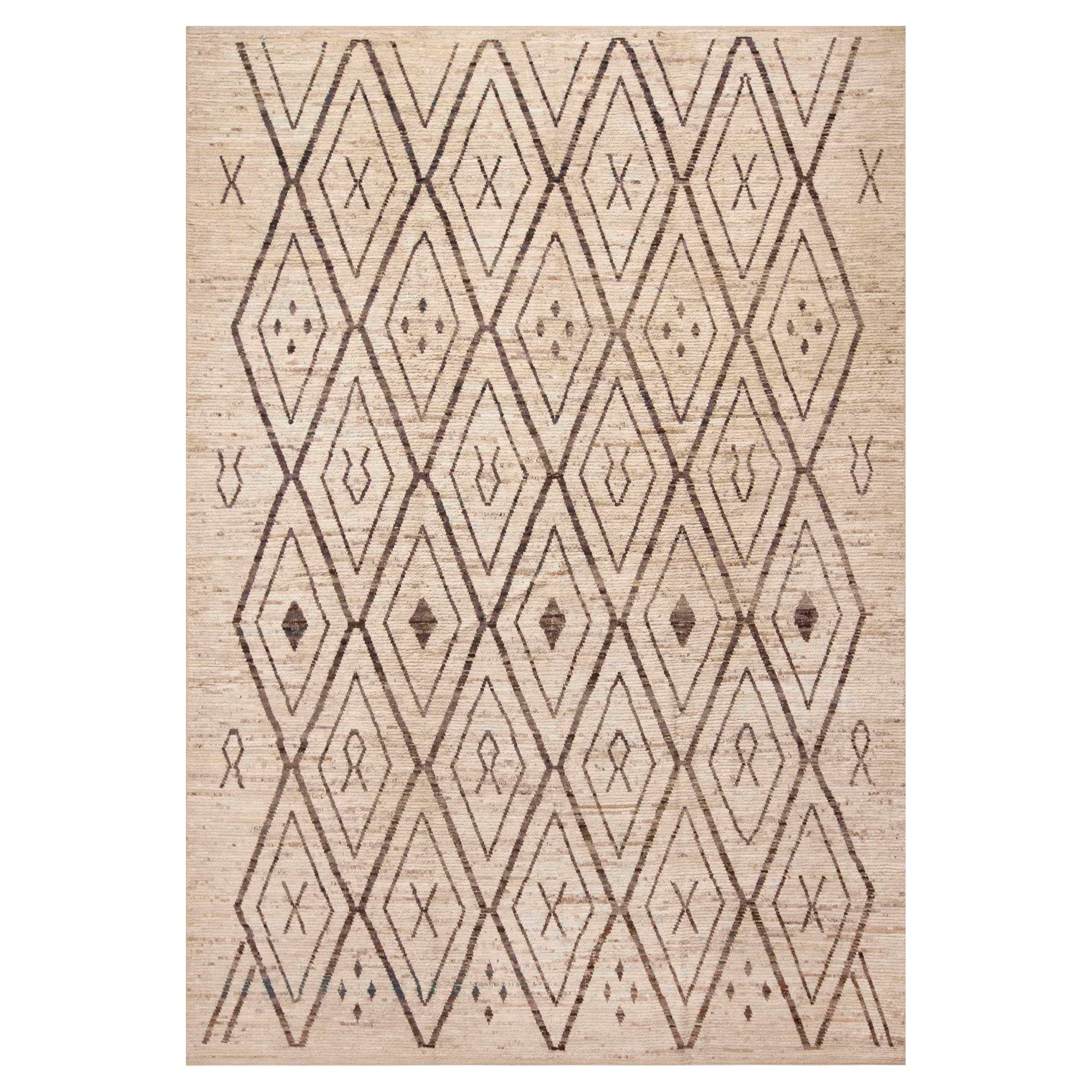 Nazmiyal Kollektion Stammeskunst Geometrischer Berber Beni Ourain Design Teppich 10' x 14'2" im Angebot