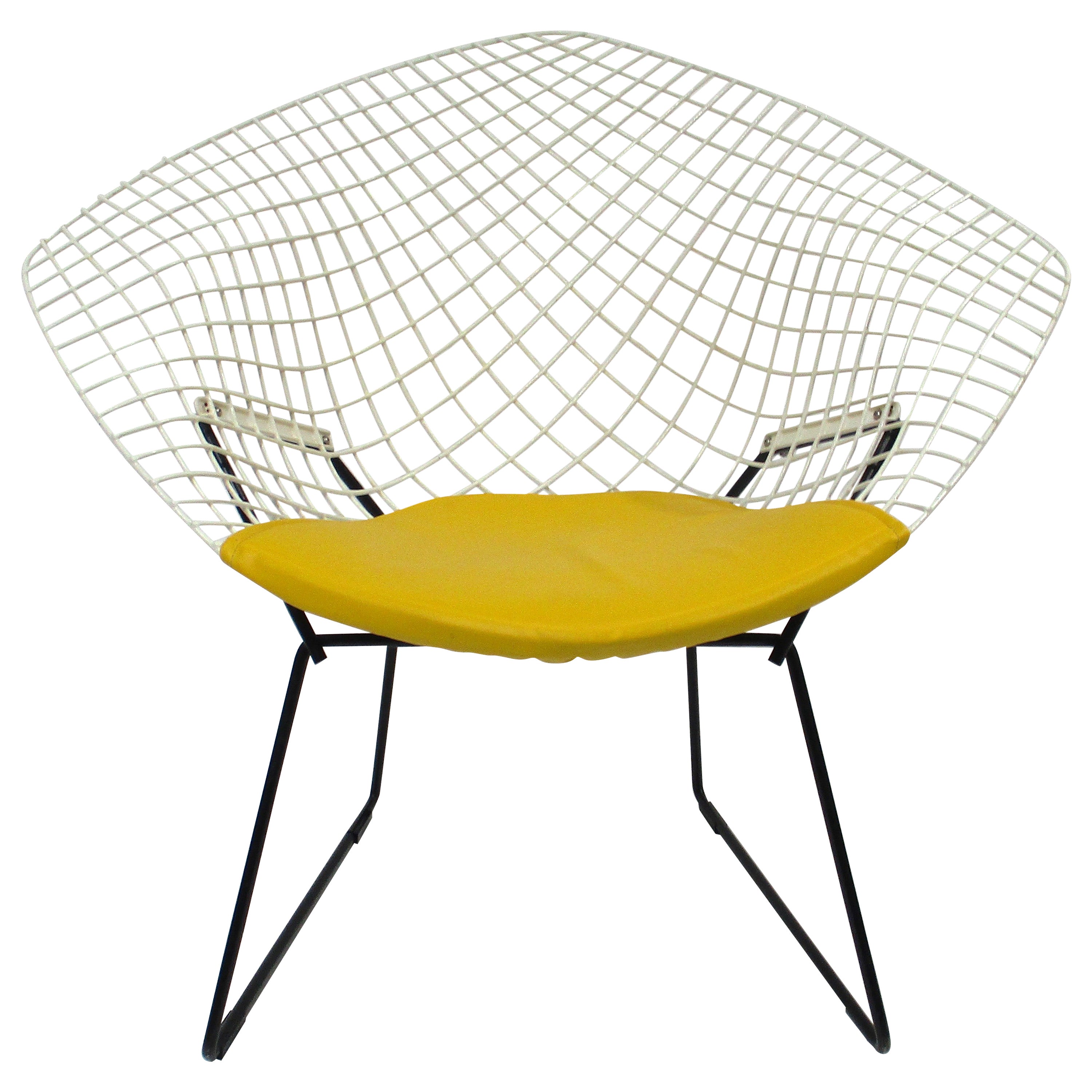 Harry Bertoia White Wire Diamond Lounge Chair for Knoll (A)