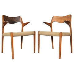 Used Pair of j.l. Møller Model 55 Dining Armchairs in Rosewood