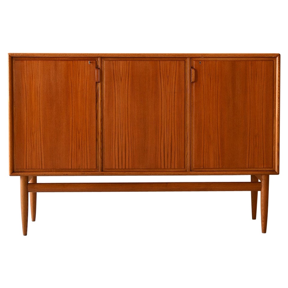 Skandinavisches Highboard aus Teak und Eiche im Vintage-Stil