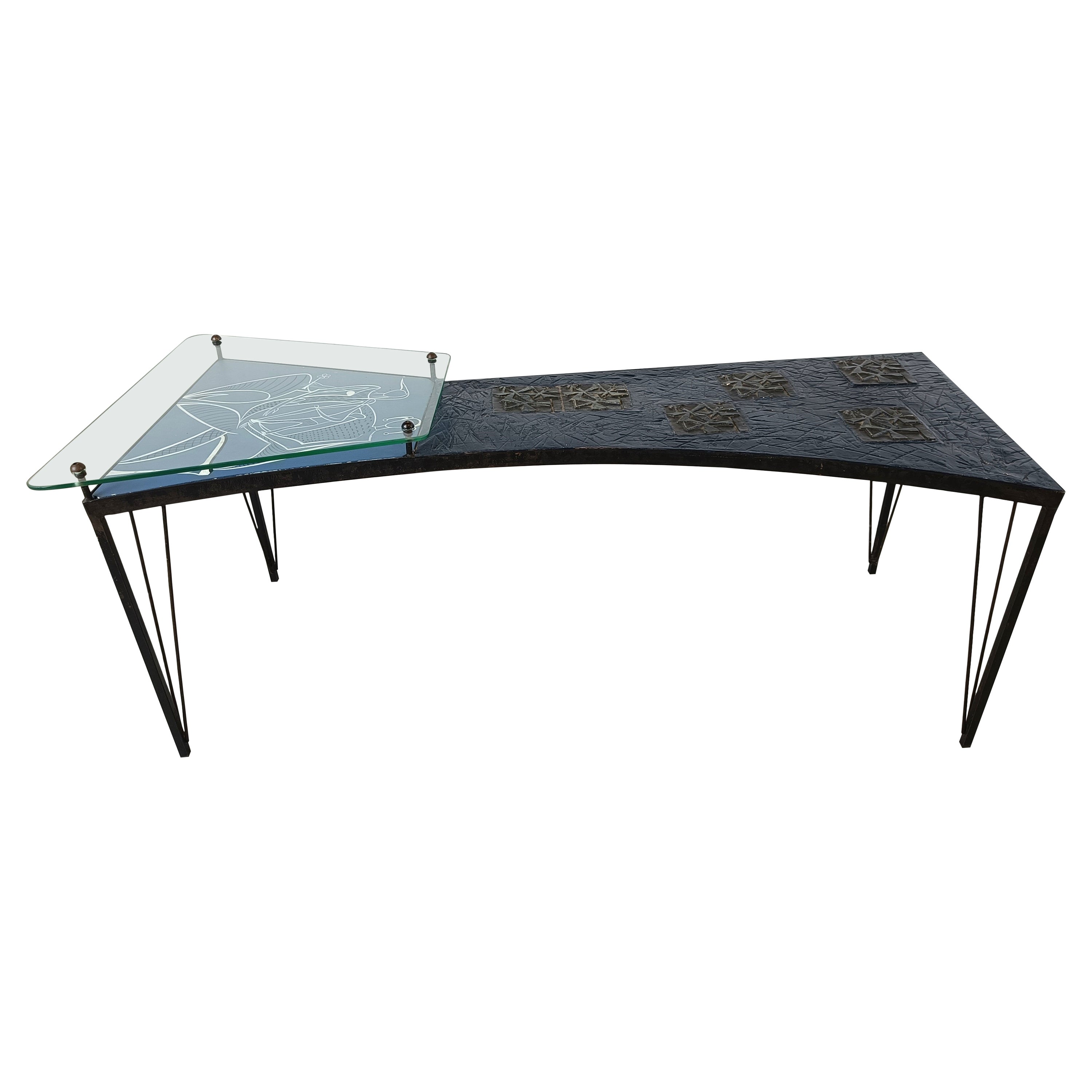 Mid century modern coffee table, 1950s For Sale