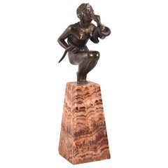 Ballerina con serpente o Cleopatra. Bronzo, marmo. DEVENET, Claude-Marie