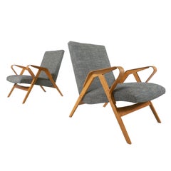 Modernes Sesselpaar aus der Mitte des Jahrhunderts, 1950er Jahre, Tschechische Republik (Neue Ulphostery)