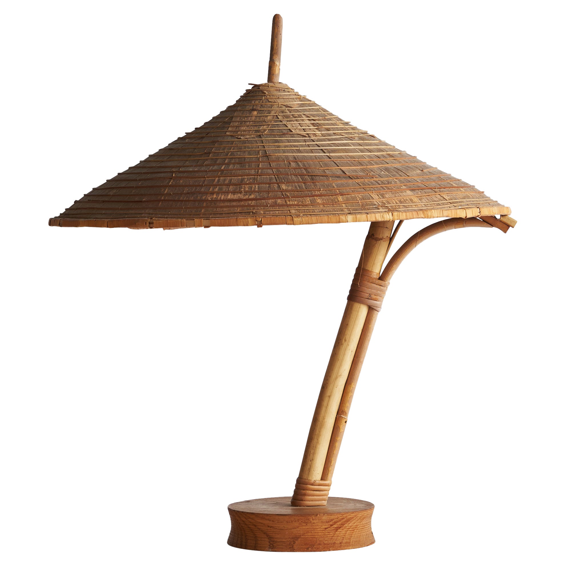 American Designer, Table Lamp, Bamboo, Rattan, Walnut, USA, 1950s For Sale