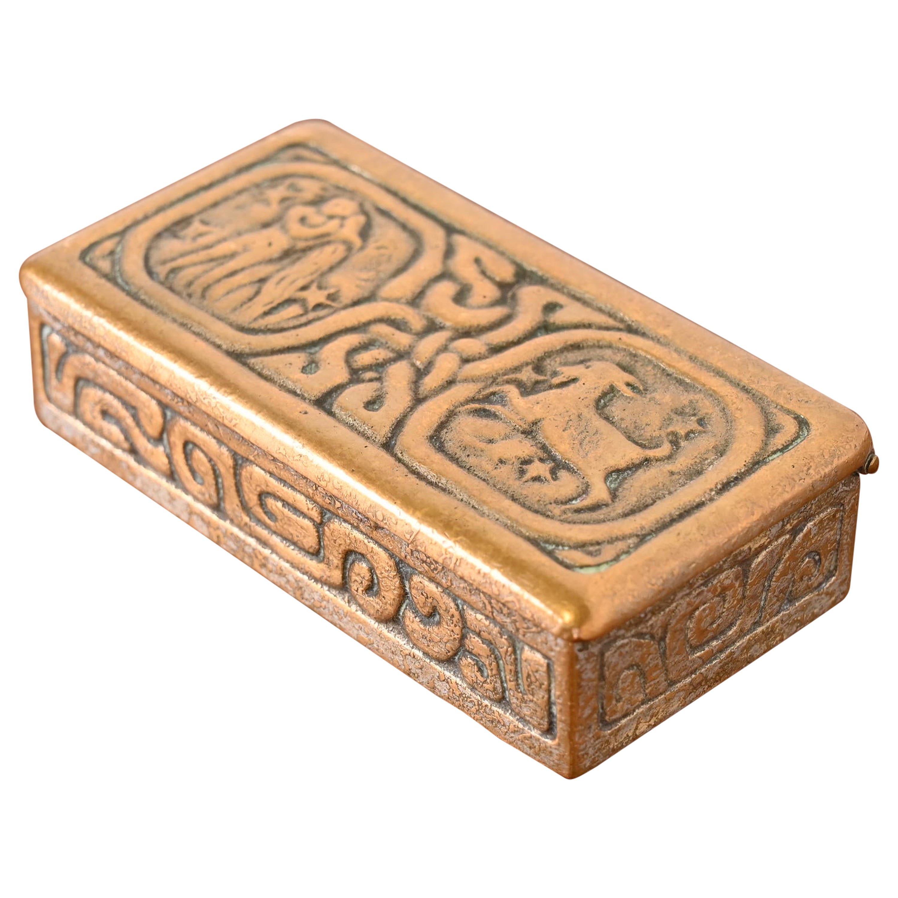 Tiffany Studios New York Zodiac Bronze Doré Stempel Box im Angebot