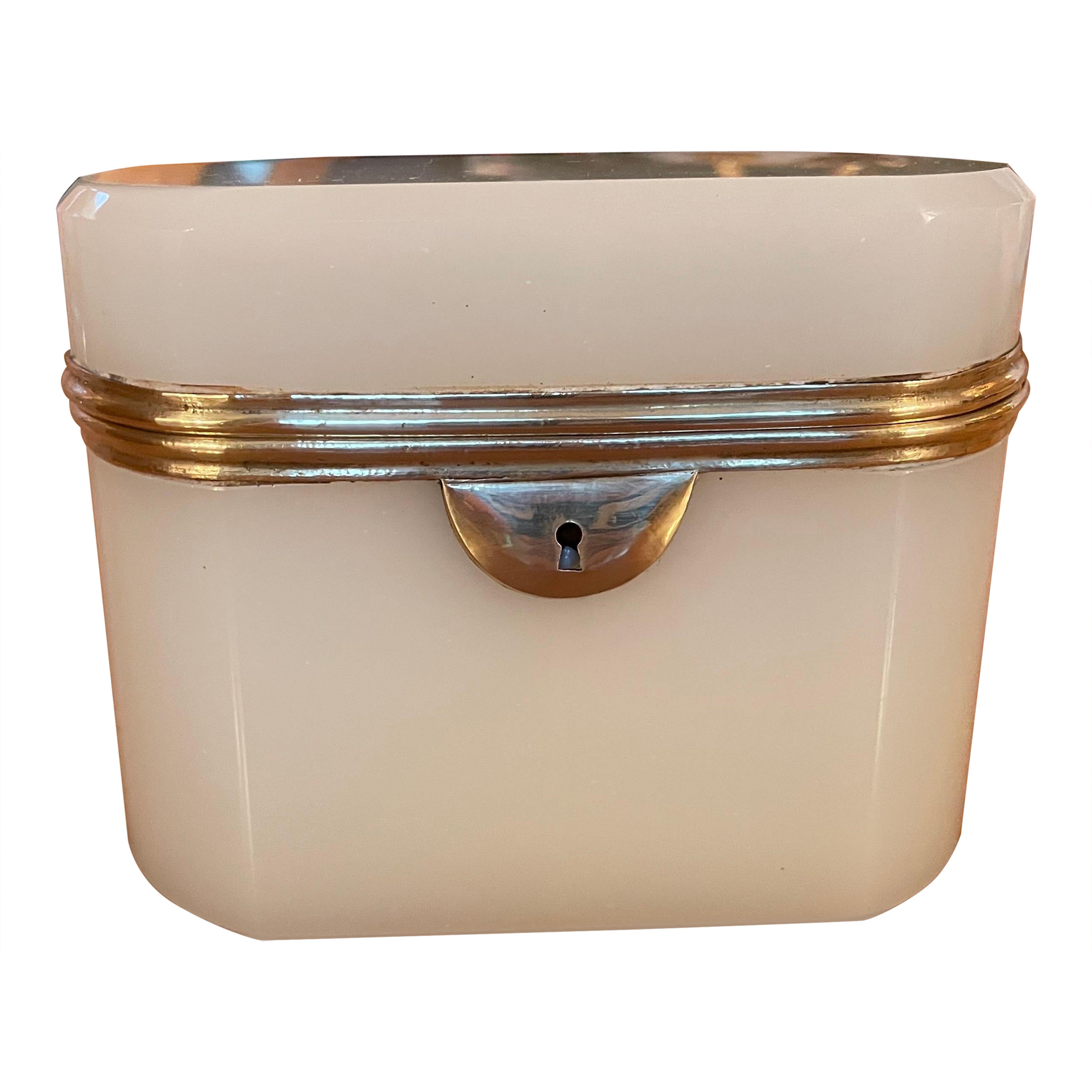 Vintage Opaline box  For Sale