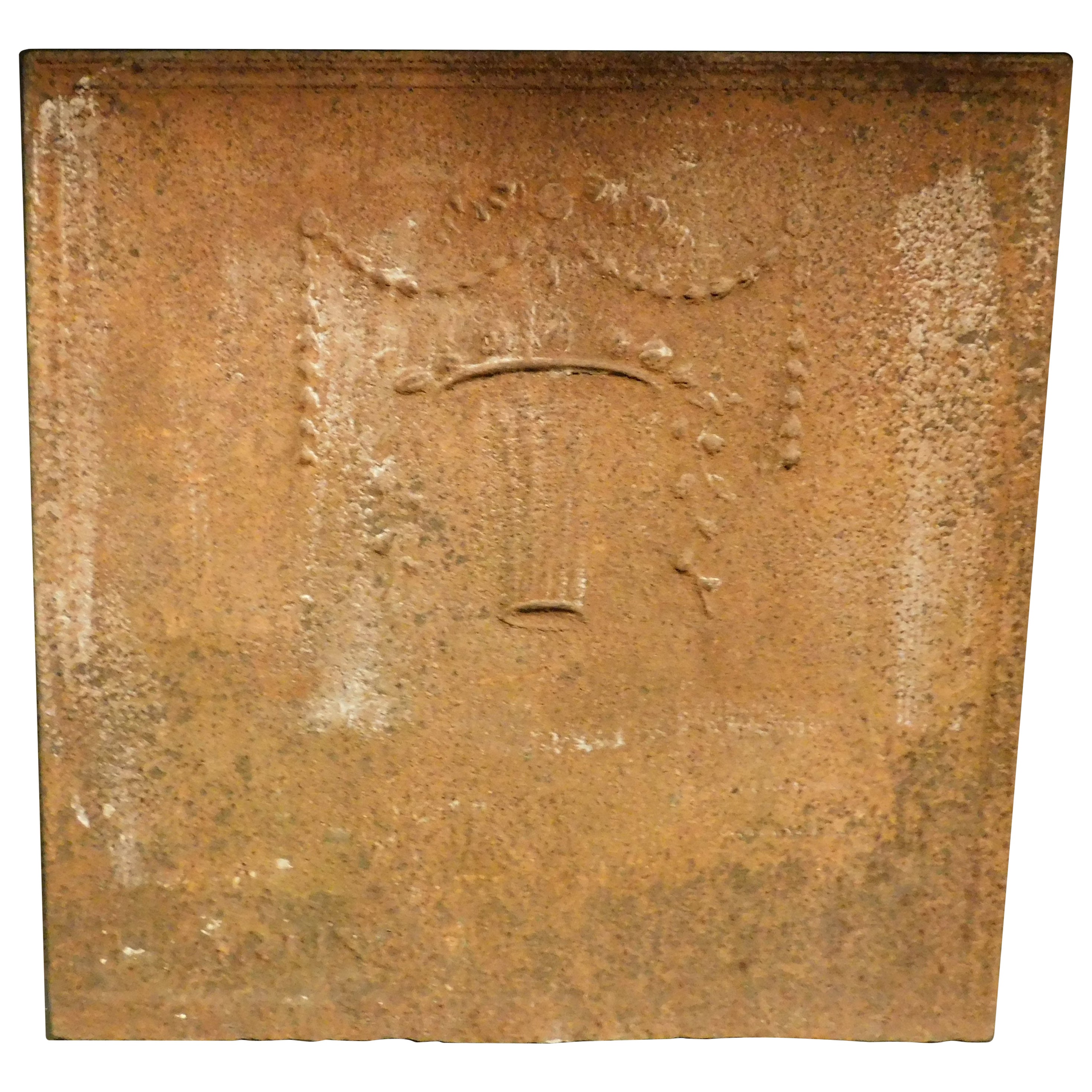 Cast iron fireplace backplate, 19th century For Sale