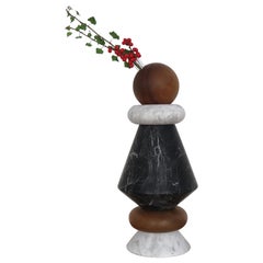 Sculpture italienne contemporaine en marbre et Wood, vase à fleurs "iTotem"