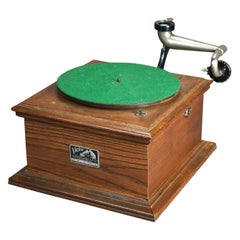 Antique Victor Oak Phonograph Circa 1900