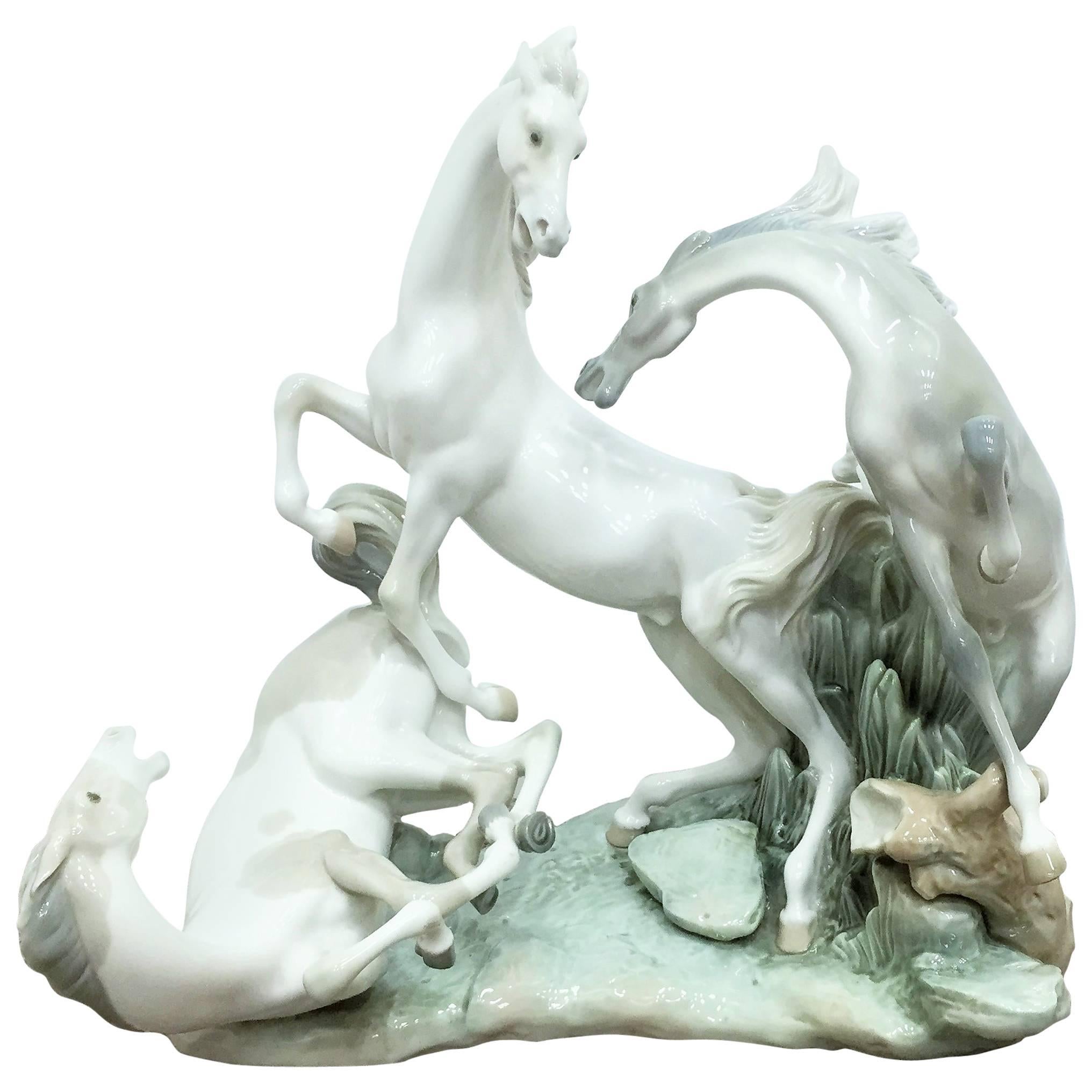 Lladro Porcelain Sculpture, Beautiful Horses