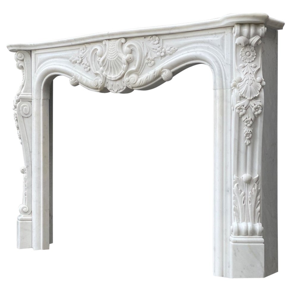 Louis XV Style Fireplace In Carrara Marble Circa 1980 For Sale