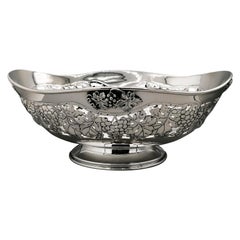 italian Sterling Silver oval Centerpiece Jatte with grapes and leaves
