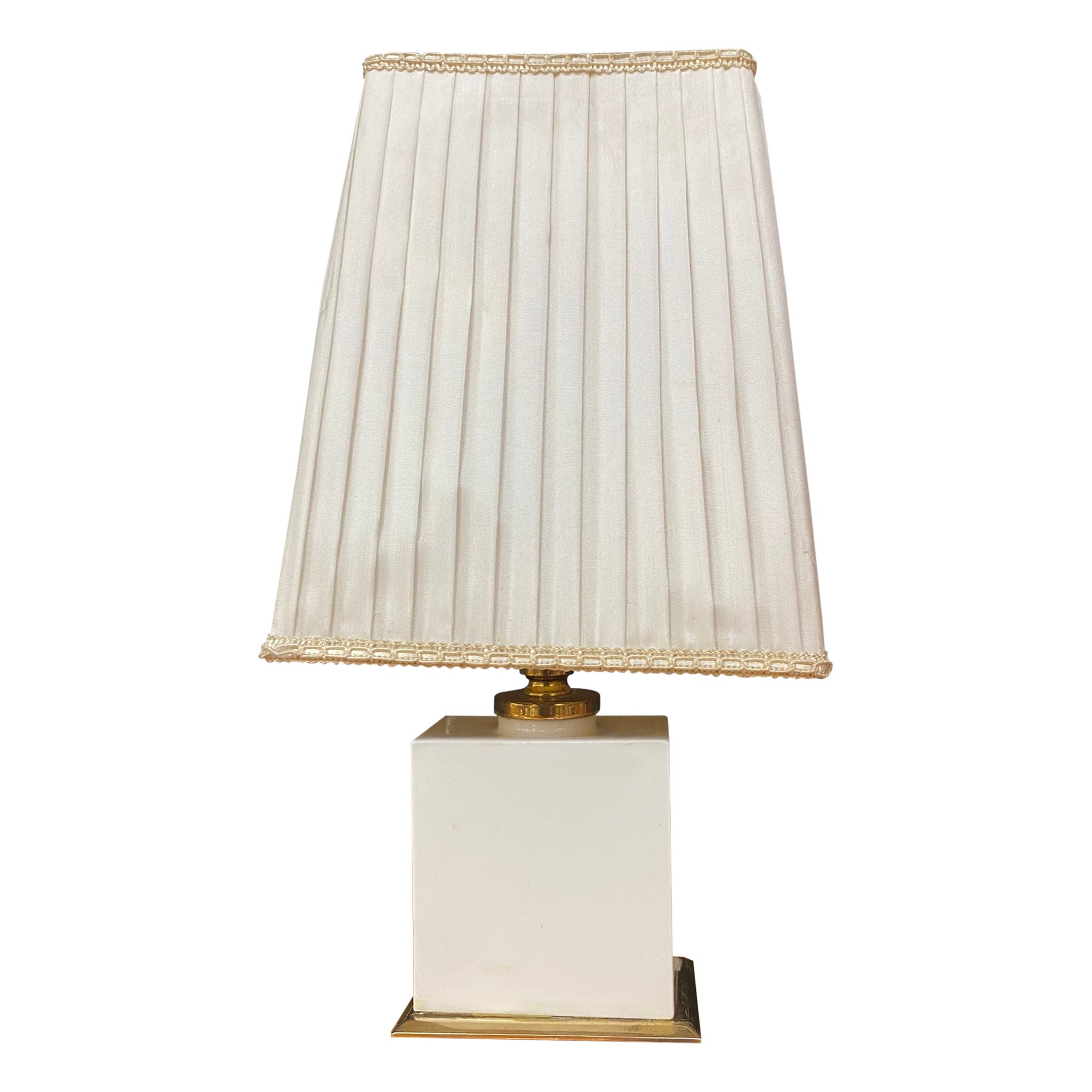 charming little art deco ceramic lamp, bronze, numbered, circa 1930/1950 For Sale