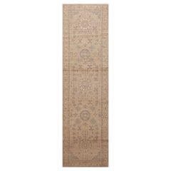 Collection Nazmiyal, motif Khotan gris neutre, tapis de couloir moderne 2'10" x 9'6"