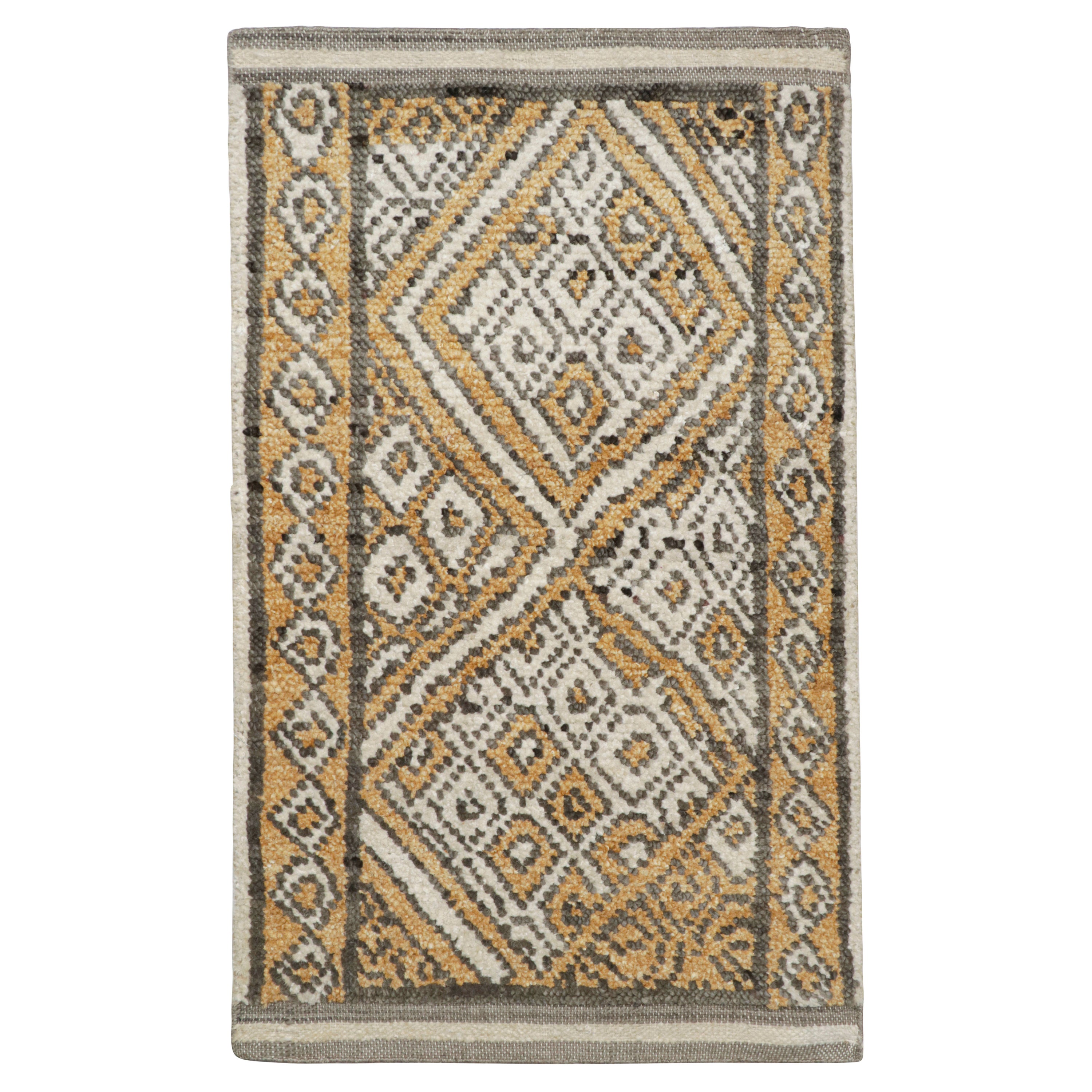 Rug & Kilim’s Moroccan Style Rug with Geometric Lozenge Diamond Patterns