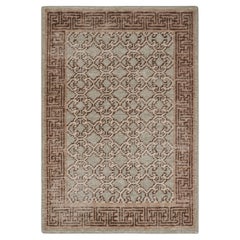 Rug & Kilim's Khotan Samarkand Style Scatter Rug with Geometric Patterns (tapis à motifs géométriques)