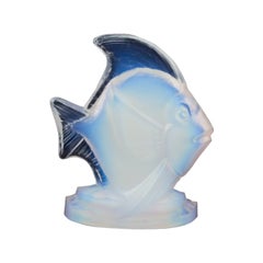 Sabino, France. Fish in art glass. Art Deco opaline glass.