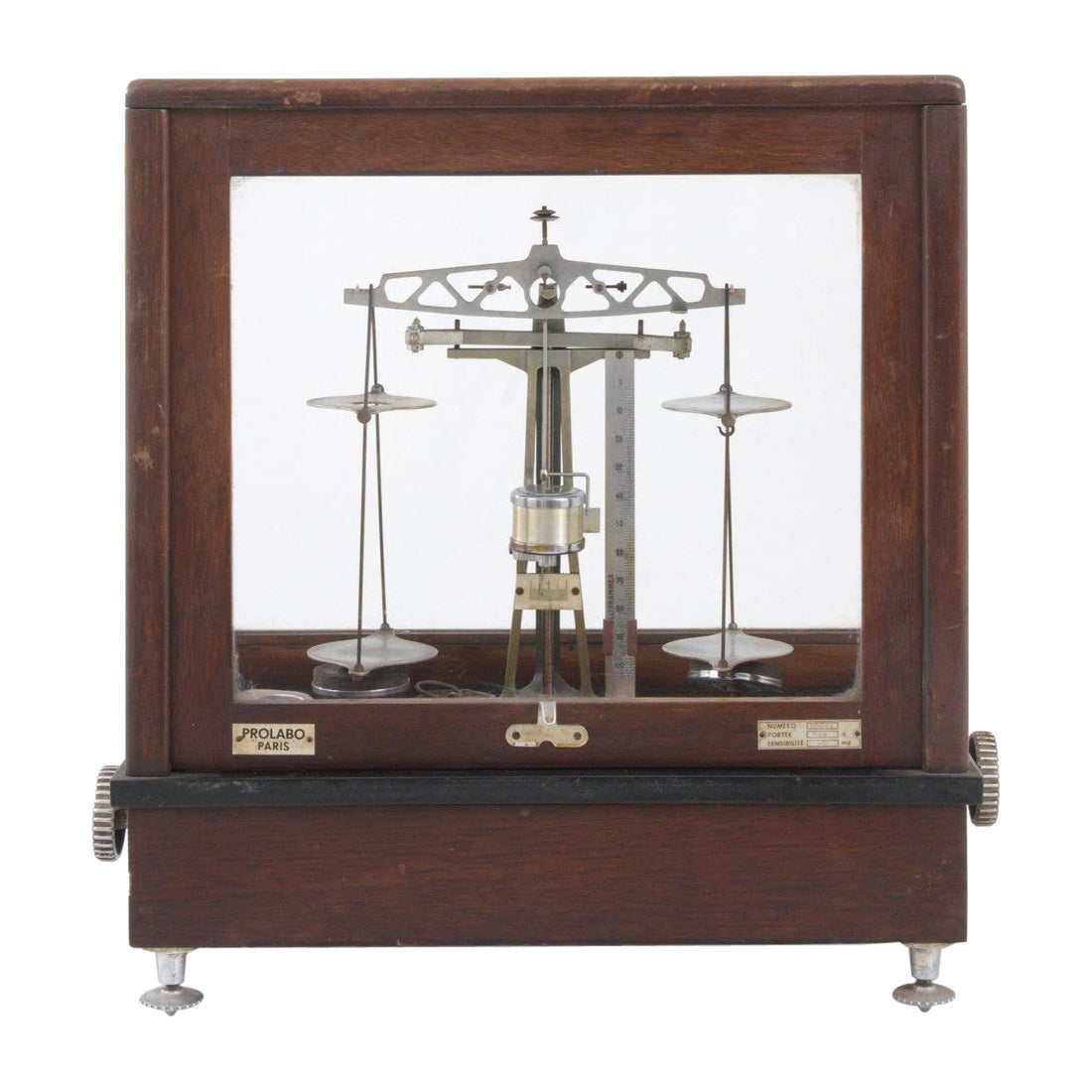 Early 20th Century French Laboratory Scale For Sale