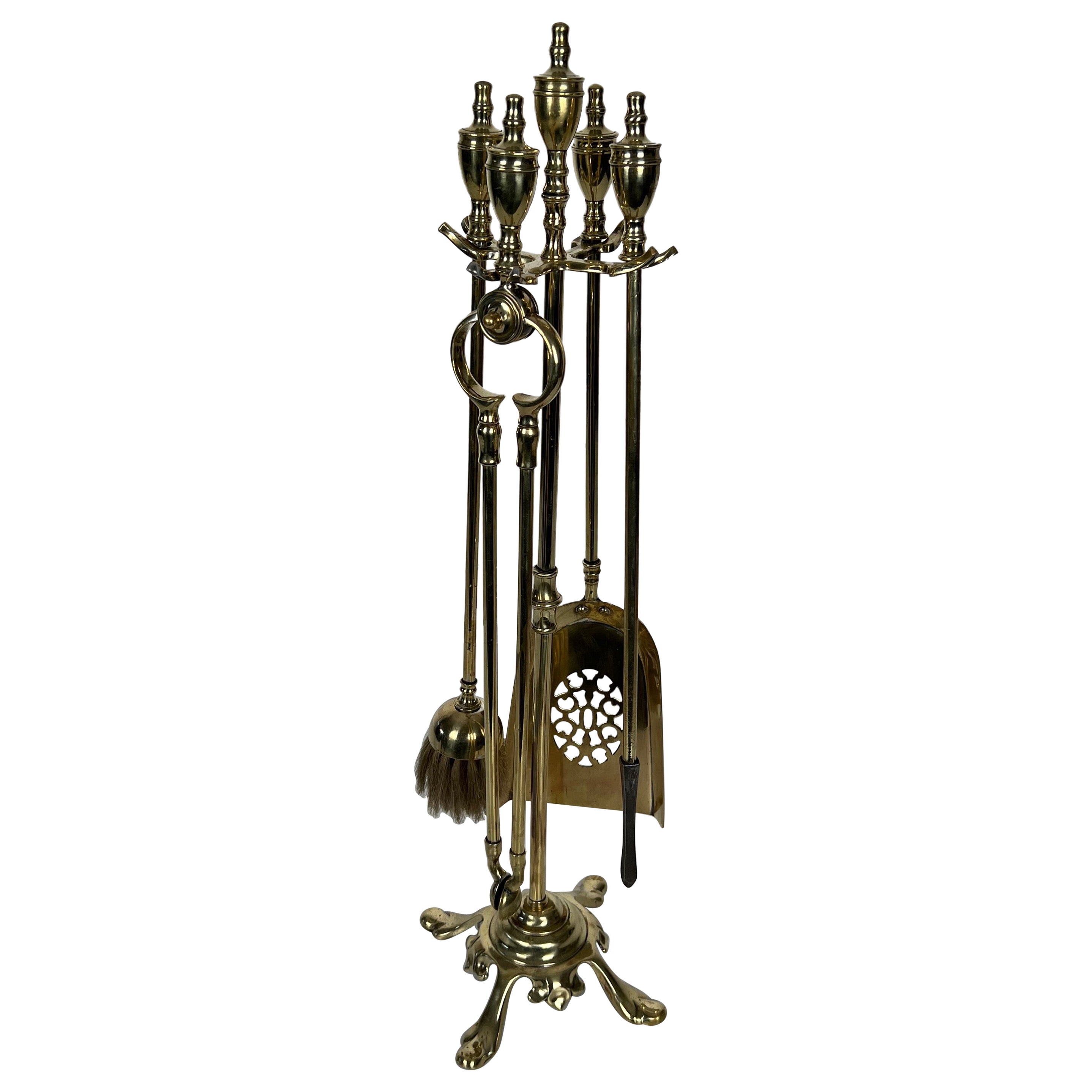 Outils de cheminée en laiton de style néoclassique sur Stand