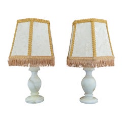 Vintage Pair of alabaster lamps, Neo-Classical / Hollywood Regency, Italy, circa 1940