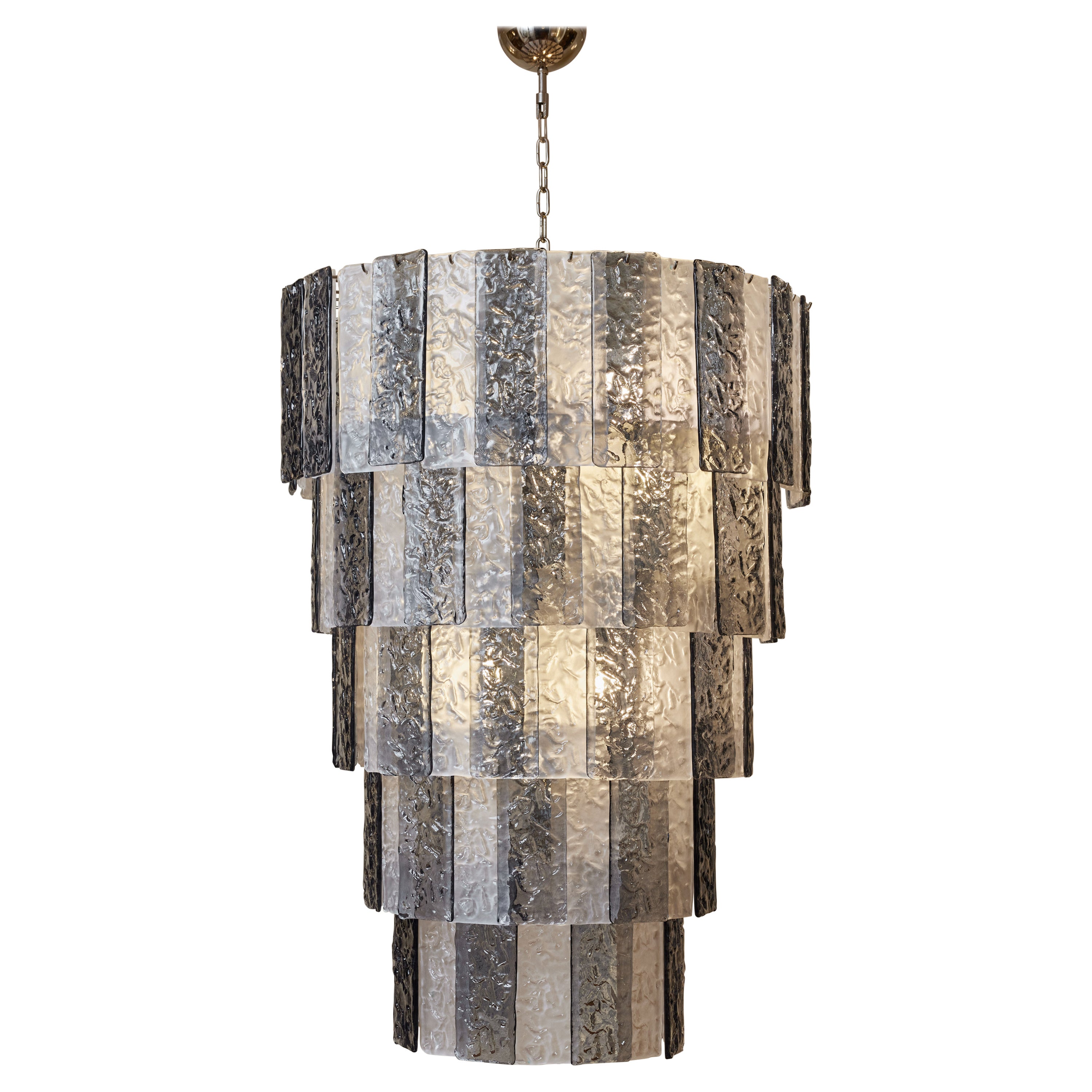 Murano glass chandelier by Studio Glustin. For Sale