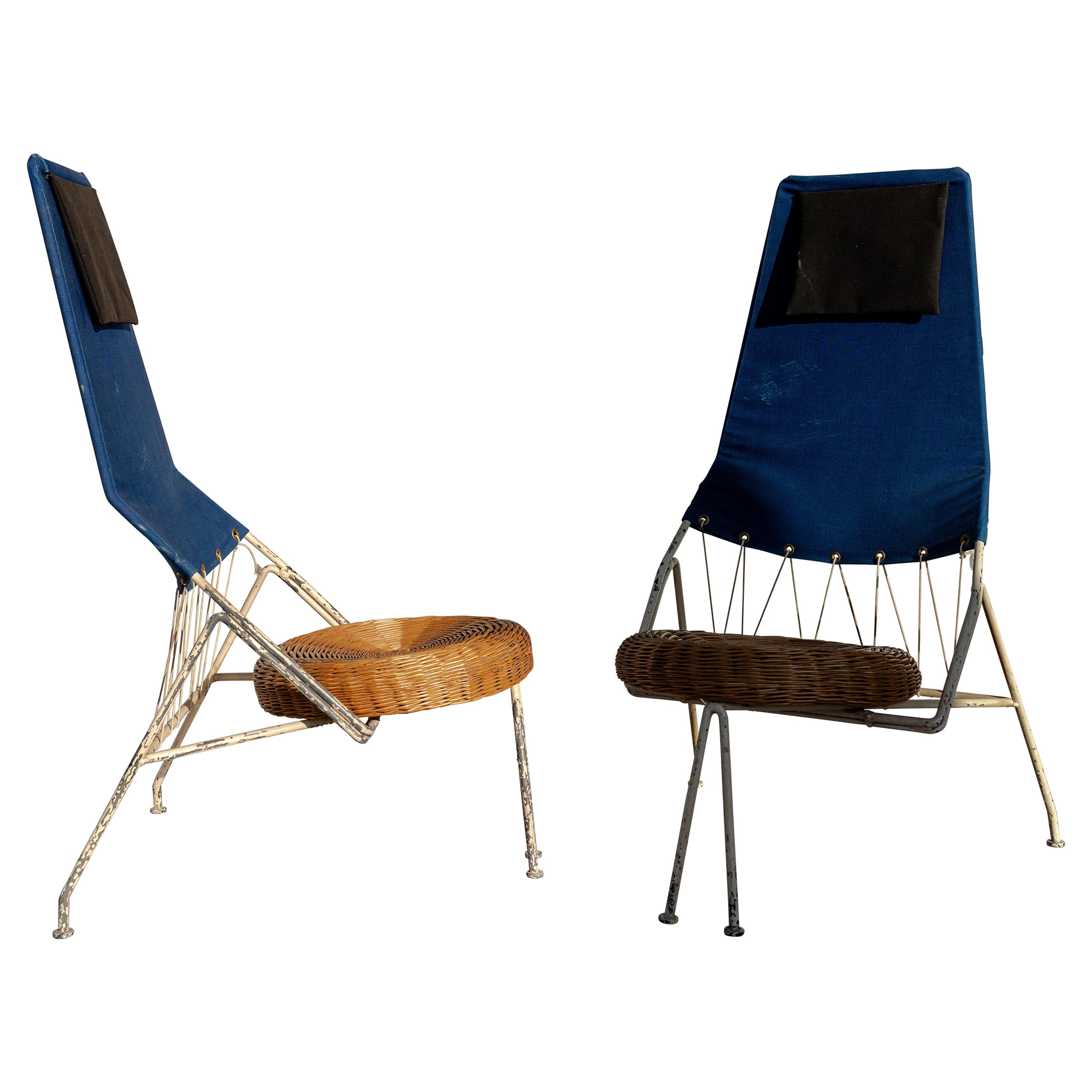 Paire de chaises longues triangulaires du milieu du siècle dernier par Tony Paul