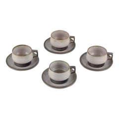 Retro Bing & Grøndahl. Four sets of 'Tema' tea cups with saucers in stoneware. 