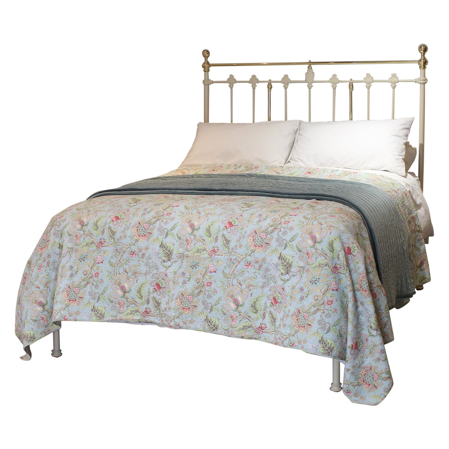 Cream Victorian Antique Platform Bed MK295