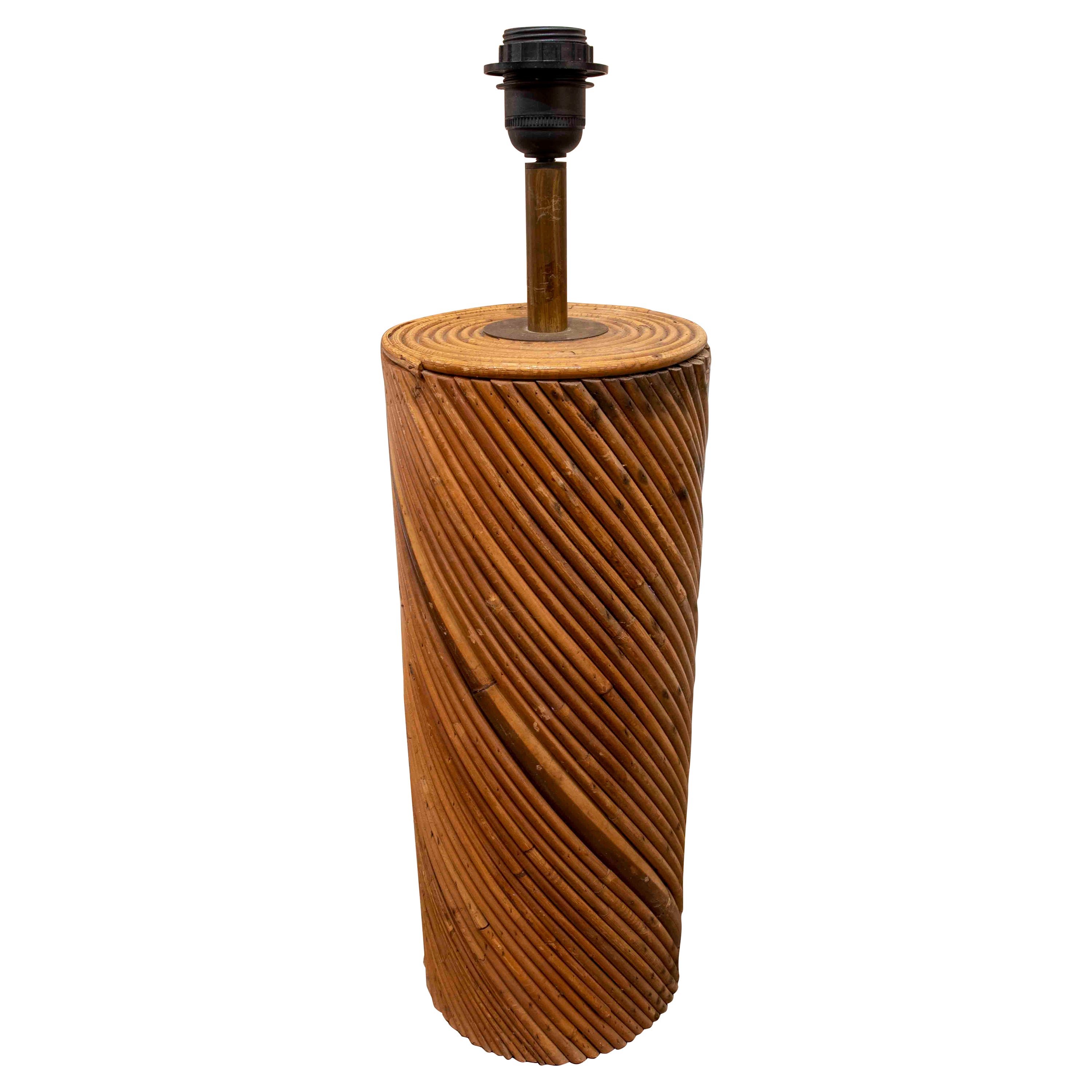 Tischlampe aus Bambus und Messing mit runder Form im Angebot