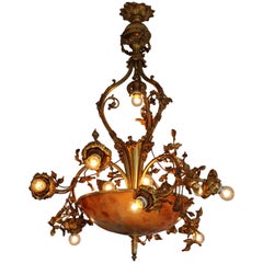 Lustre Belle Époque en bronze doré et albâtre